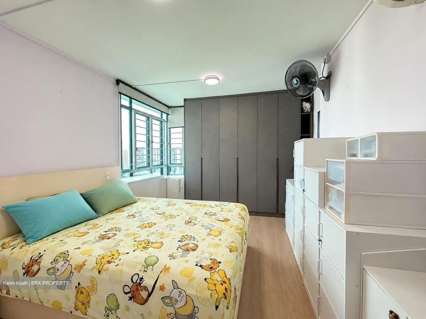 Blk 185 Edgefield Plains (Punggol), HDB Executive #635578851